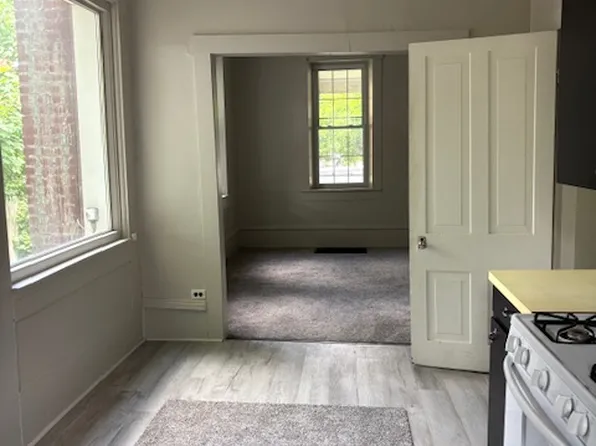 811 S Main St #811, Orrville, OH 44667