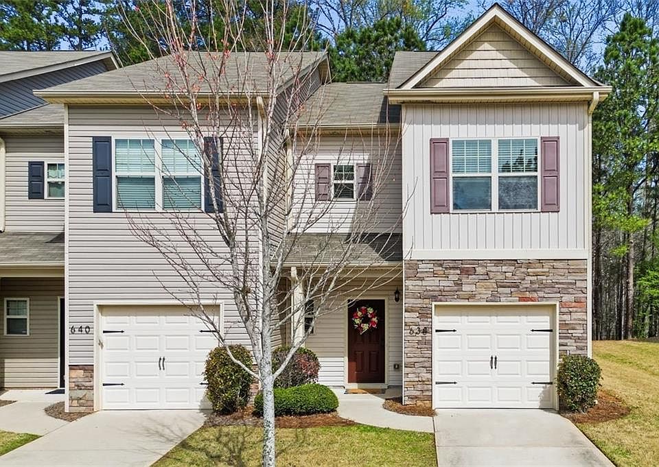 1st image of 638 Oakside Pl
