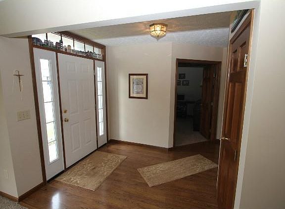 5th image of 9587 Haaf Farm Dr