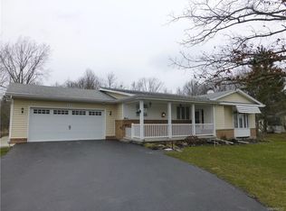 2949 Love Rd, Grand Island, NY 14072