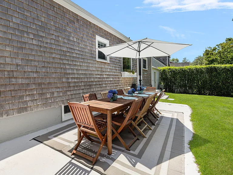 133 Carroll Ave — Photo 30