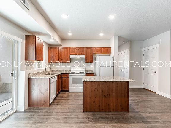 2nd image of 2395 E 6895 S APT 2