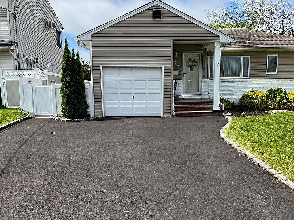 1st image of 734 Bellmore Ave