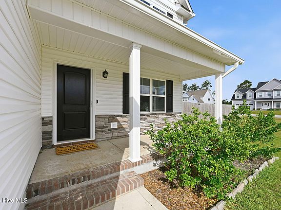 5th image of 509 Admiral Bend Drive