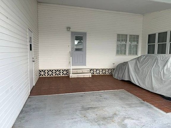 3rd image of 903 Antelope Dr