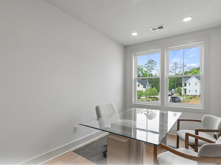 1050 Blair Ln #103 — Photo 34