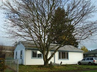 1924 W 37th St, Vancouver, WA 98660