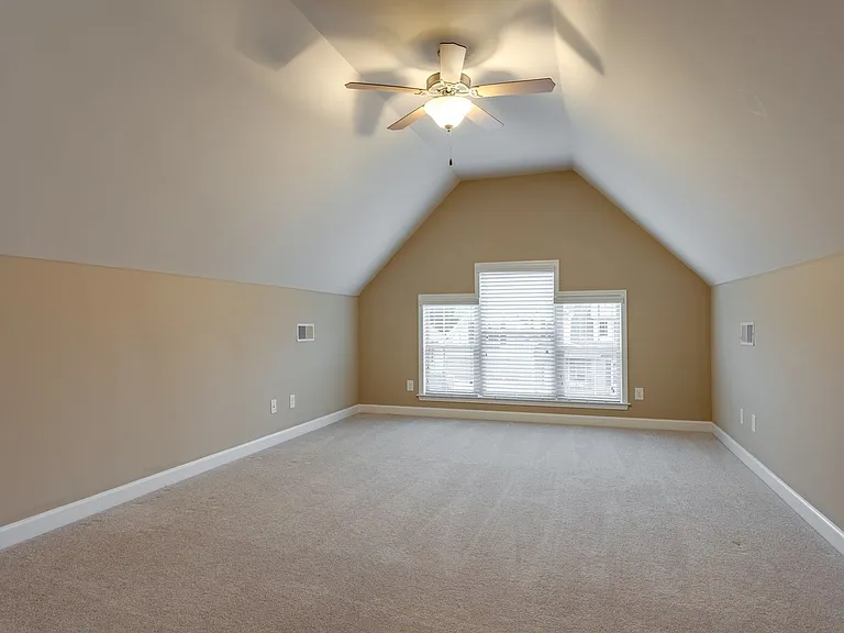 3046 Foust Dr — Photo 23