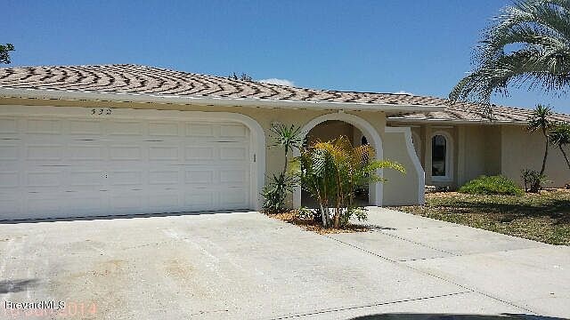 1st image of 532 Carriage Cir