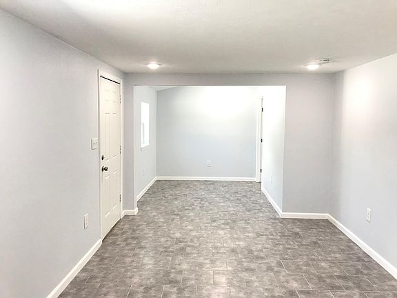 2nd image of 1611 Main St #1-6