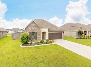 23249 Berry View Dr, Denham Springs, LA 70726