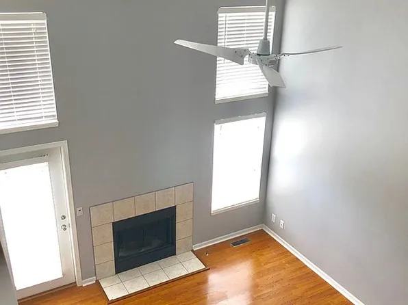 3878 N Trainer Rd, Rockford, IL 61114