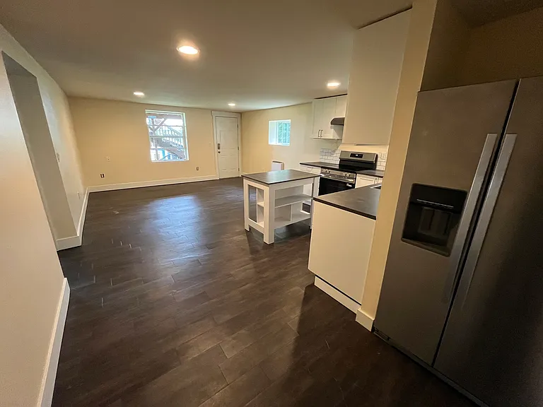 5306 S Fletcher St — Photo 4