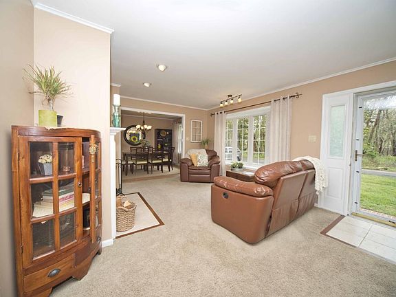 4th image of 2008 Fanwood St