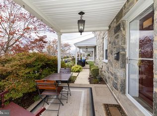 52 Woodbine Rd, Havertown, PA 19083