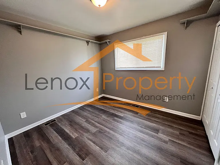30884 Steinhauer St — Photo 7