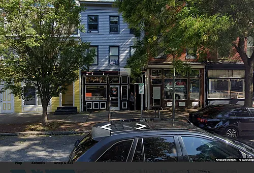 403-405 Walnut St Photo 1