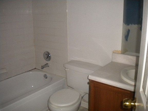 4th image of 4170 Countryside Way