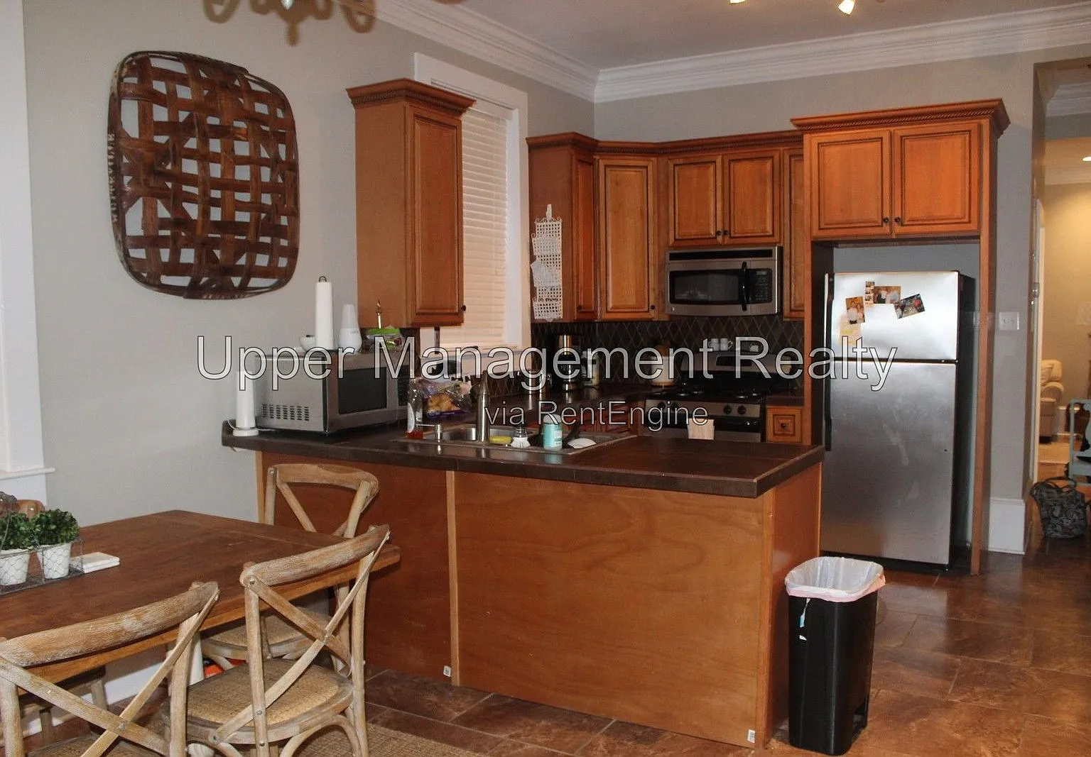 2 bed, 2.0 bath, 1000 sqft, $1,800 — Photo 3