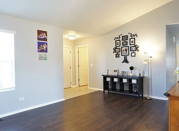 3rd image of 2212 N Masters Ln