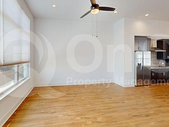 5th image of 13325 Bee St #404