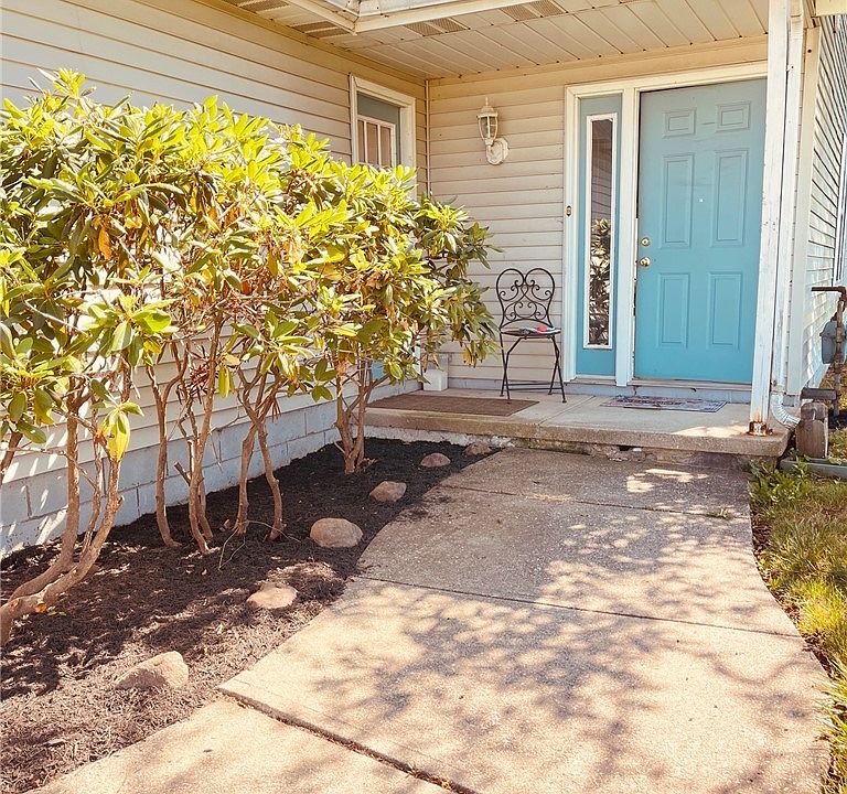 1st image of 535 Greenside Dr