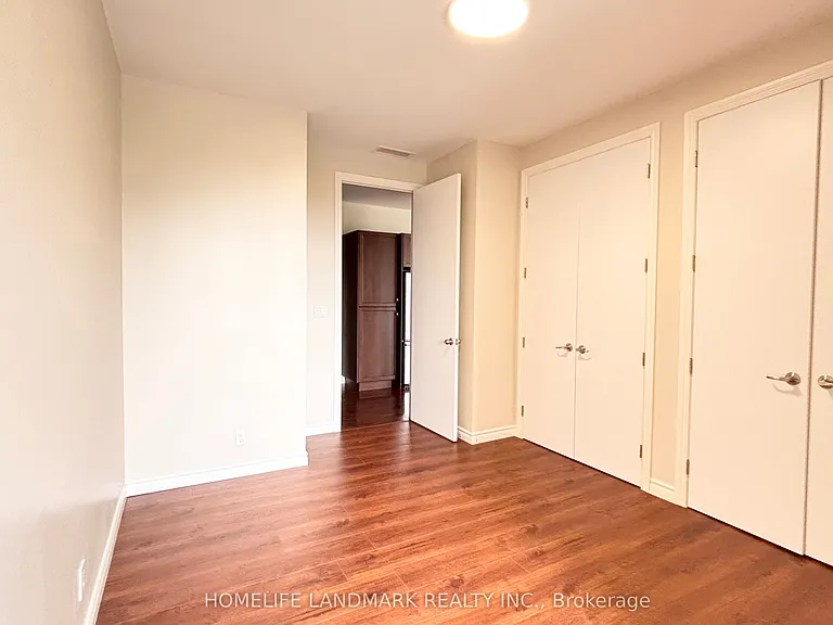 223 Erb St W #501 — Photo 10