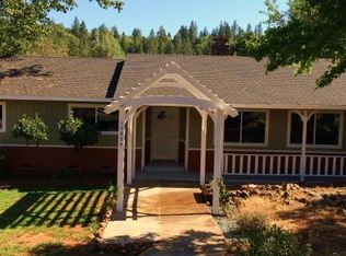 10855 Round Valley Rd, Grass Valley, CA 95949