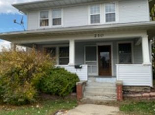 210 W 10th St, Peru, IN 46970