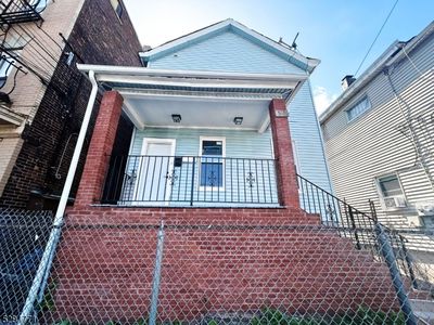 548 E 18Th St, Paterson, NJ, 07514