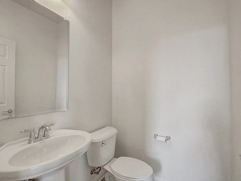 9824 Grey Sands St — Photo 27