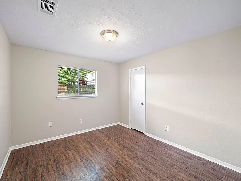 3307 Scotch Moss Ln — Photo 6