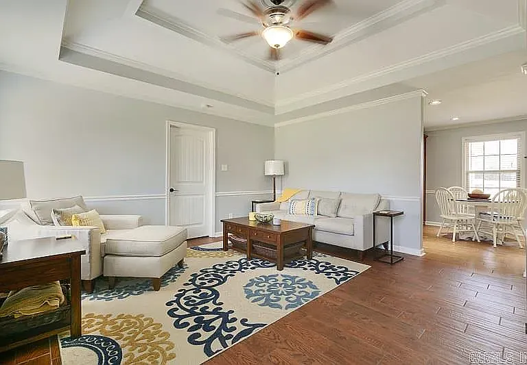 4 bed, 1560 sqft, $1,700 — Photo 4
