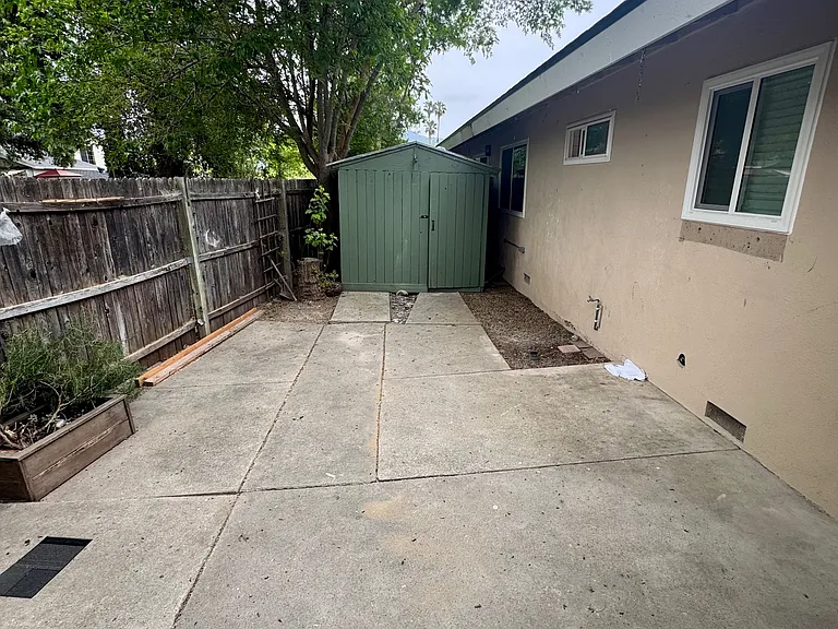 601 Grand Ave #O — Photo 4
