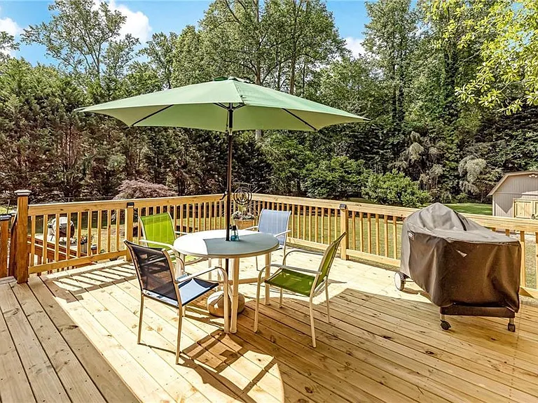 956 Pine Valley Rd — Photo 34