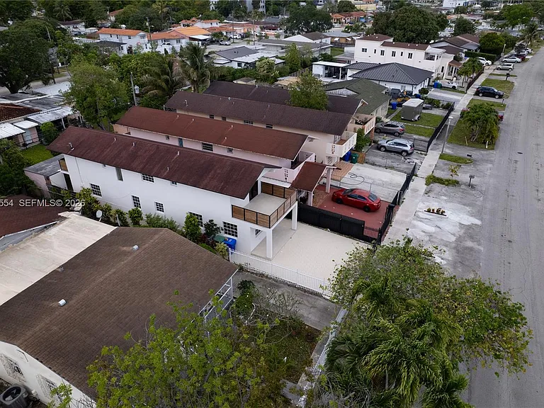 370 Flagami Blvd — Photo 54