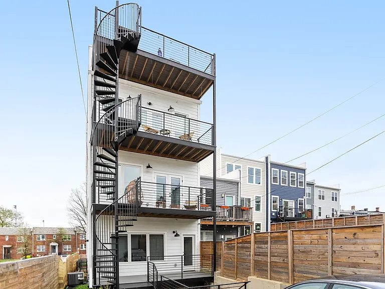 1638 Trinidad Ave NE #1-2 — Photo 36