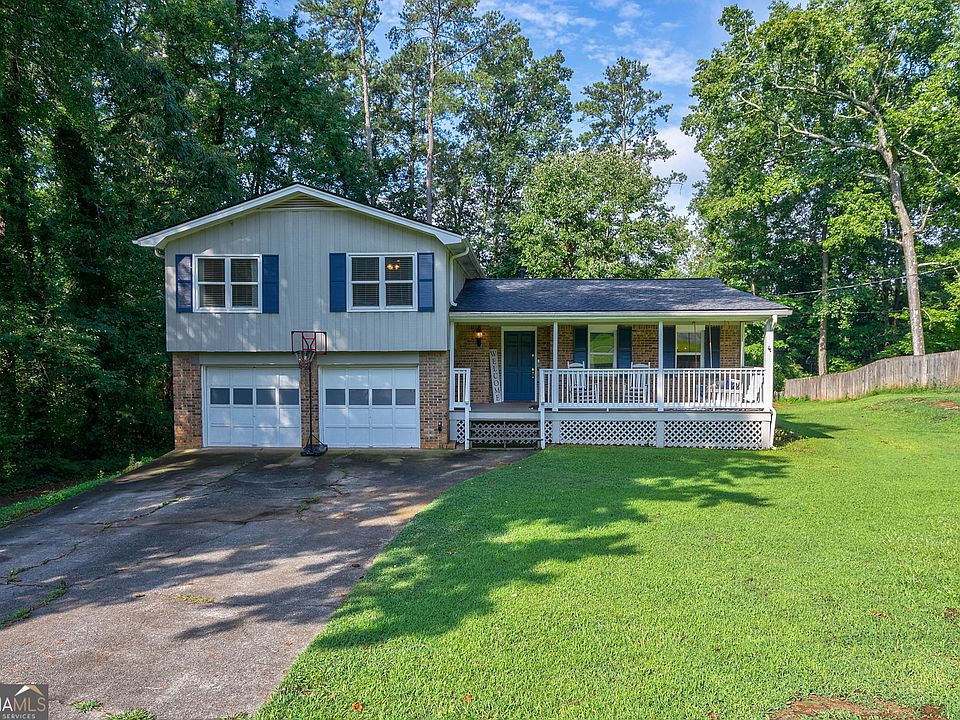 1st image of 1535 Rambling Woods Dr