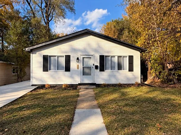 32 N Merrimac St, Pontiac, MI 48340