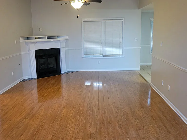 1573 Lyla Cv — Photo 15