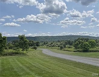1st image of 8 Sage Ct