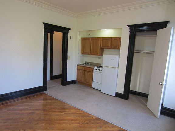 5th image of 1435 Pacific St APT 7