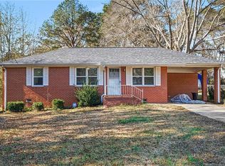 105 Vineyard Pl, Griffin, GA 30223