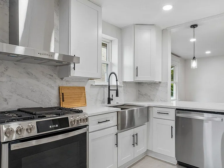 114 Conestoga Rd — Photo 22