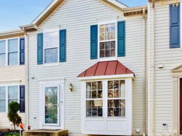 17457 Kagera Dr, Dumfries, VA 22025