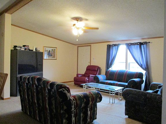 3rd image of 107 Old Kaw Dr