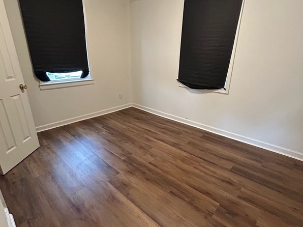 2922 Chestnut St APT A