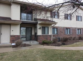 5631 70th St APT 104C, Kenosha, WI 53142