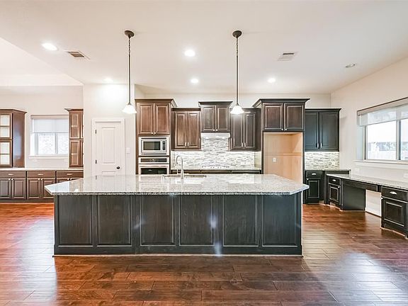 5th image of 17319 Blanton Forest Dr