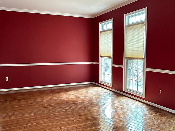 4th image of 540 Winding Rose Dr
